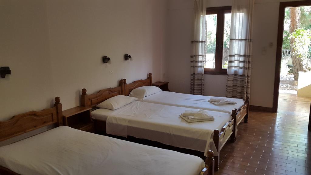 Stelios Rooms Палиохора Екстериор снимка