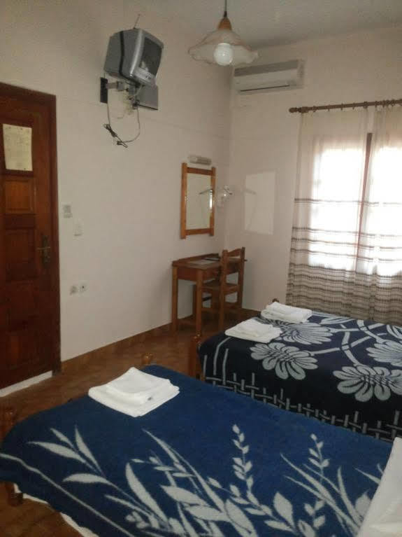 Stelios Rooms Палиохора Екстериор снимка