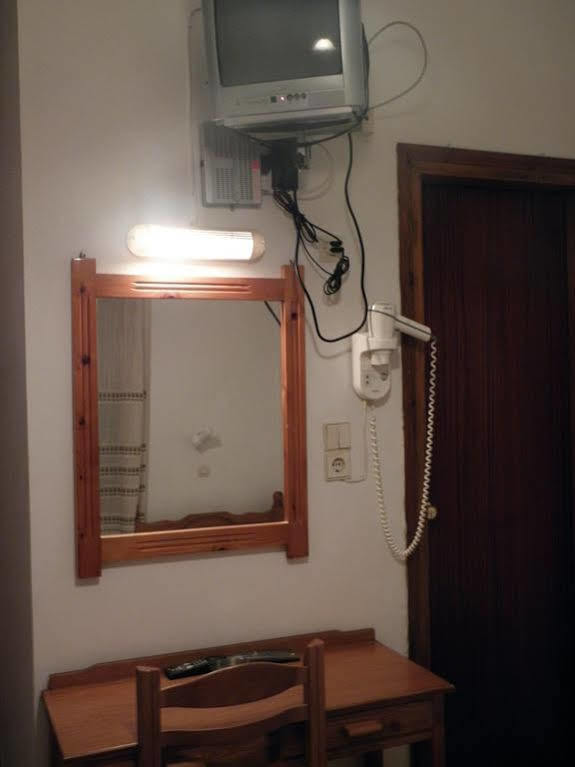 Stelios Rooms Палиохора Екстериор снимка